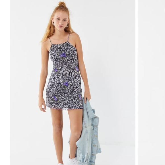 Urban Outfitters Louisa Printed Mesh Tie-Back‎ Mini Dress Size Medium - Picture 1 of 11